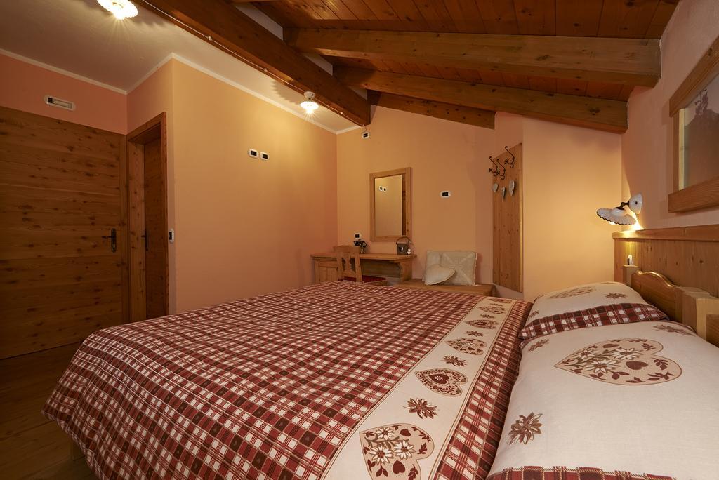 B&B La Casa Del Sole San Michele all'Adige Exterior photo