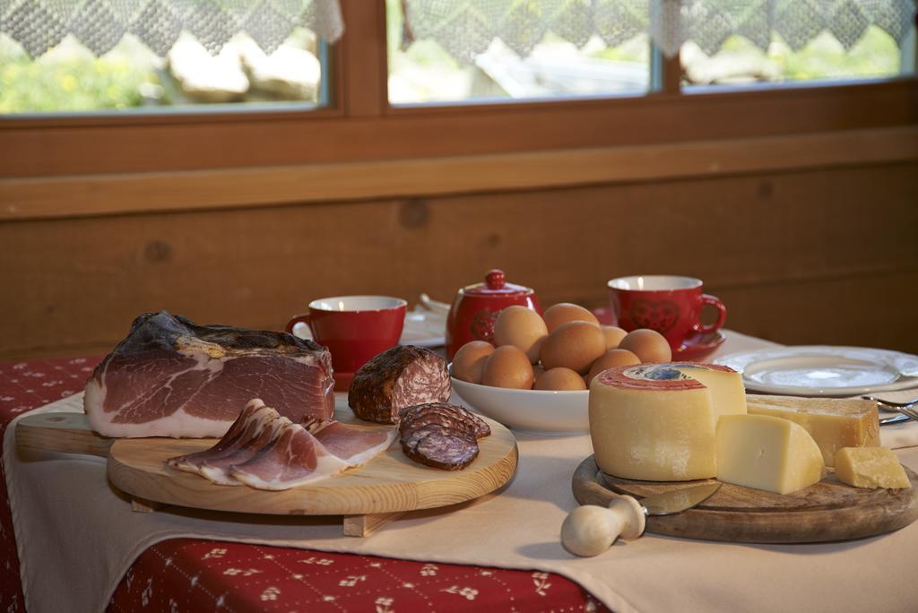 B&B La Casa Del Sole San Michele all'Adige Exterior photo